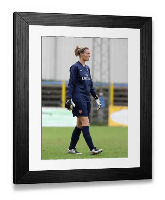 Framed Print : Emma Byrne in Action: Arsenal Ladies Crush SV Neulengbach 7-0 in UEFA Cup