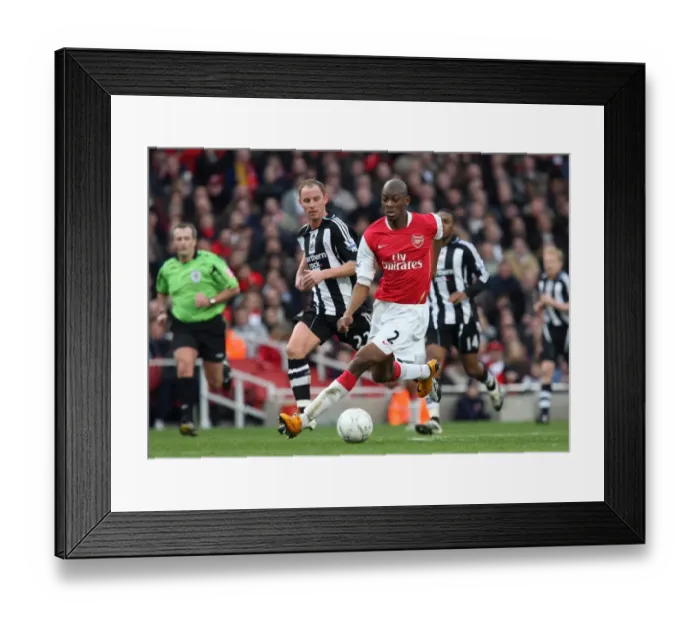 Framed Print : Arsenal's Diaby and Butt Shine in FA Cup Victory: Arsenal 3-0 Newcastle United, Emirates Stadium, 1 / 26 / 08