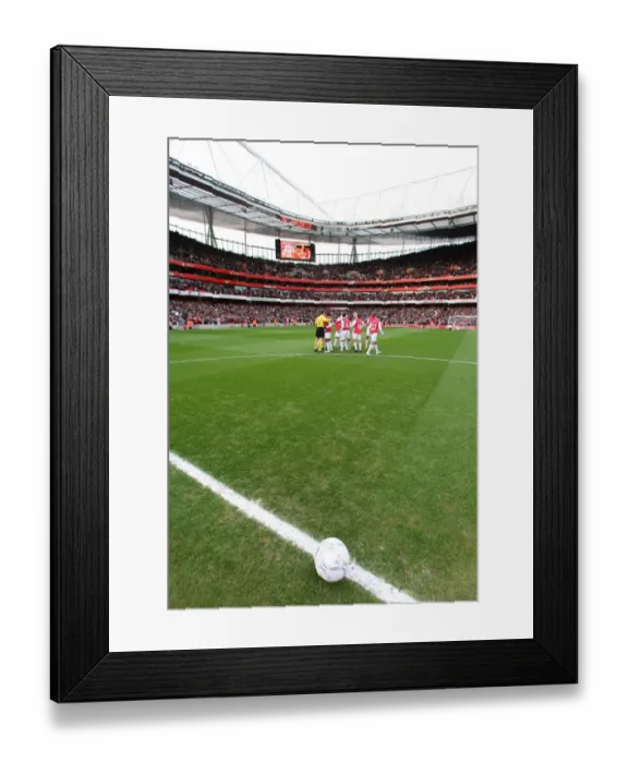 Framed Print : Arsenal Triumphs 3:0 Over Newcastle United in FA Cup Fourth Round at Emirates Stadium, 2008 Framed Print : Arsenal Triumphs 3:0 Over Newcastle United in FA Cup Fourth Round at Emirates Stadium, 2008
