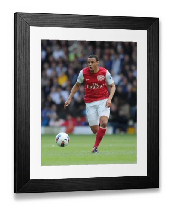 Framed Print : Coquelin in Action: Arsenal vs. West Bromwich Albion, Premier League 2011-12 Framed Print : Coquelin in Action: Arsenal vs. West Bromwich Albion, Premier League 2011-12