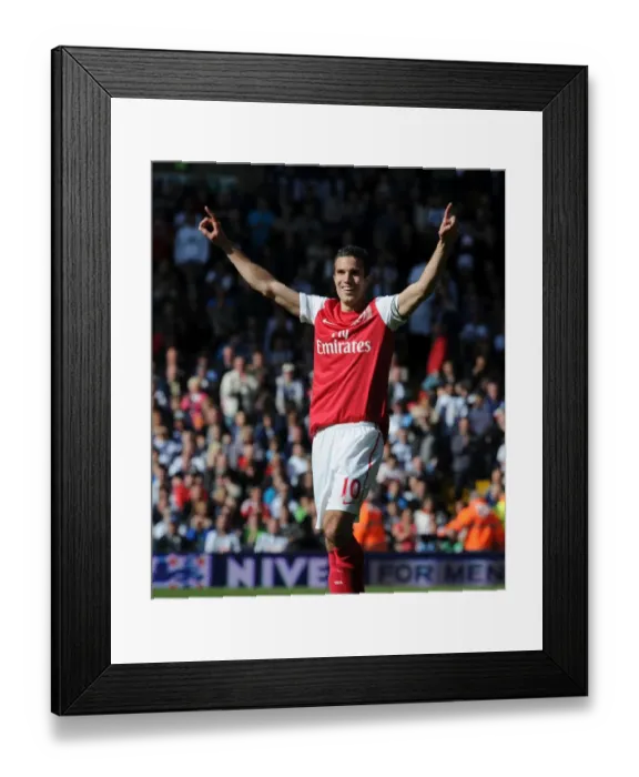 Framed Print : Arsenal's Robin van Persie Celebrates Victory Over West Bromwich Albion (2011-12)