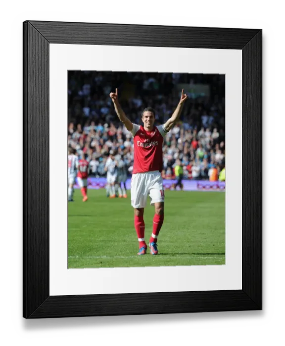 Framed Print : Arsenal's Robin van Persie Celebrates Win Against West Bromwich Albion (2011-12)