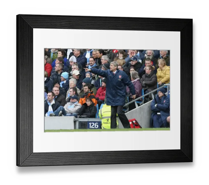 Framed Print : Arsenal manager Arsene Wenger