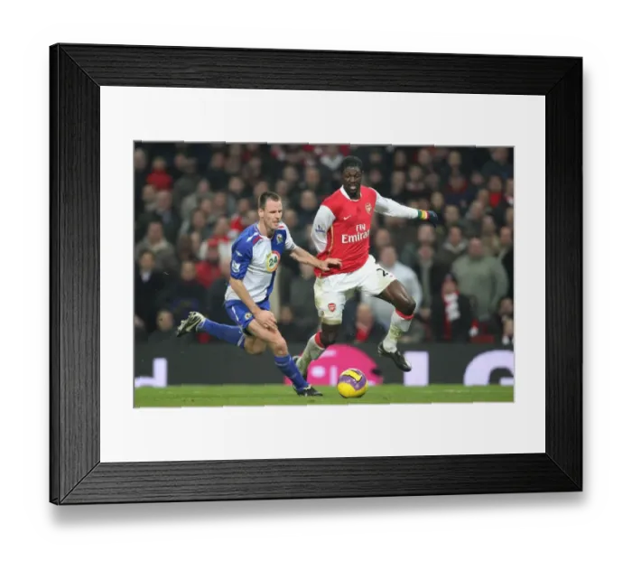 Framed Print : Emmauel Adebayor (Arsenal) Andre Ooijer (Blackburn Rovers)