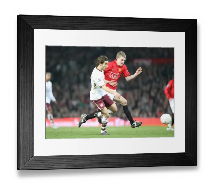 Framed Print : Mathieu Flamini (Arsenal) Darren Fletcher (Man Utd) Framed Print : Mathieu Flamini (Arsenal) Darren Fletcher (Man Utd)