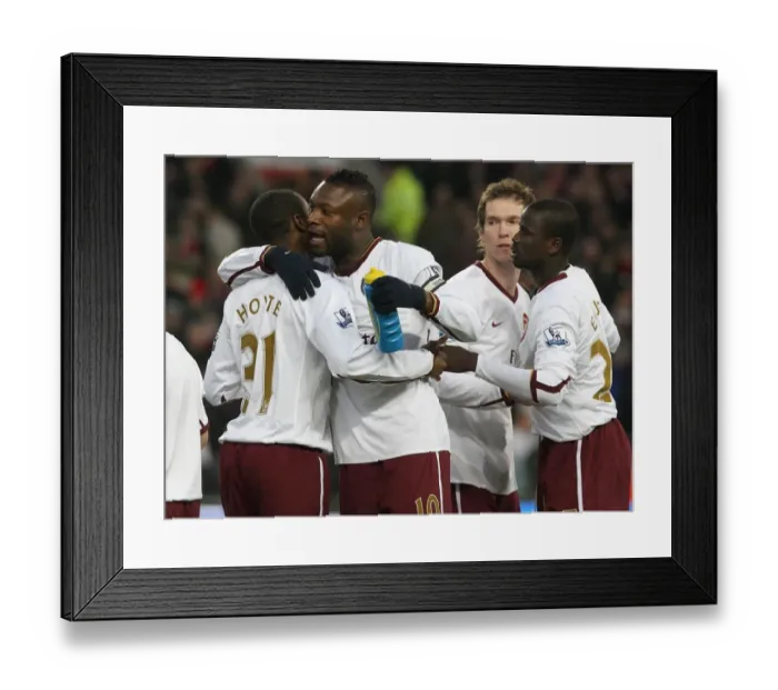 Framed Print : William Gallas and Justin Hoyte (Arsenal) before the match Framed Print : William Gallas and Justin Hoyte (Arsenal) before the match