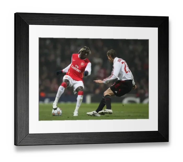 Framed Print : Bacary Sagna (Arsenal) Massimo Ambrosini (AC Milan)
