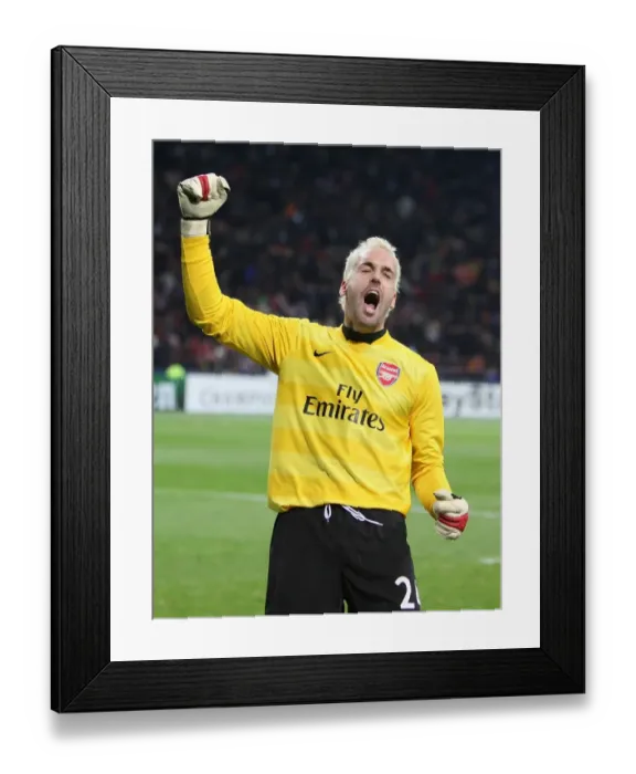 Framed Print : Manuel Almunia celebrates the 2nd Arsenal goal Framed Print : Manuel Almunia celebrates the 2nd Arsenal goal