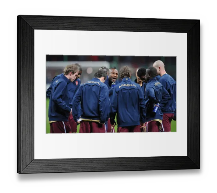 Framed Print : Gallas Rallies Arsenal: 0-2 Victory Over AC Milan in Champions League Framed Print : Gallas Rallies Arsenal: 0-2 Victory Over AC Milan in Champions League