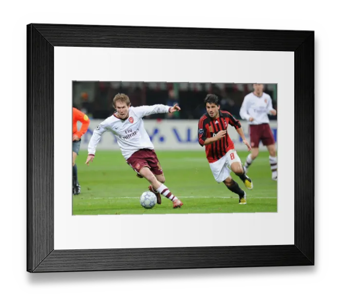 Framed Print : Alex Hleb (Arsenal) Gennaro Gattuso (AC Milan) Framed Print : Alex Hleb (Arsenal) Gennaro Gattuso (AC Milan)