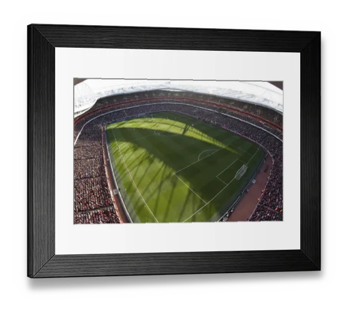 Framed Print : Arsenal vs Aston Villa: 1-1 Draw at Emiras Stadium, Barclays Premier League, 2008