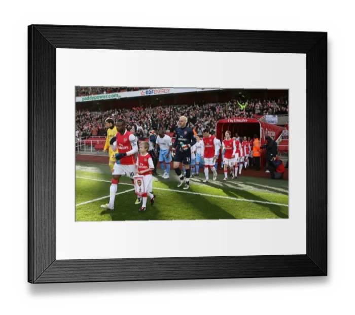 Framed Print : Arsenal captain William Gallas leads out the team before the match
