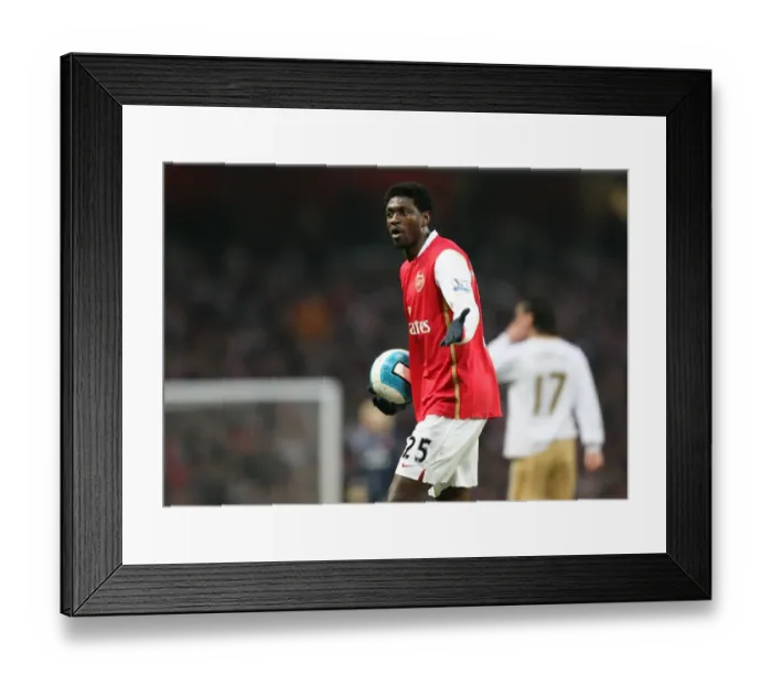 Framed Print : Adebayor in Action: Arsenal vs. Middlesbrough, 2007 (1:1) Framed Print : Adebayor in Action: Arsenal vs. Middlesbrough, 2007 (1:1)