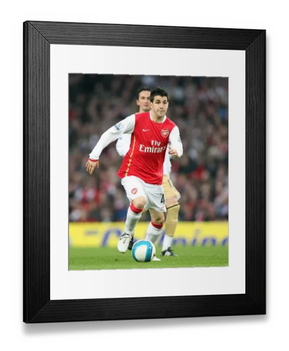 Framed Print : Cesc Fabregas in Action for Arsenal Against Middlesbrough, Barclays Premier League, Emirates Stadium, London, 2007 Framed Print : Cesc Fabregas in Action for Arsenal Against Middlesbrough, Barclays Premier League, Emirates Stadium, London, 2007