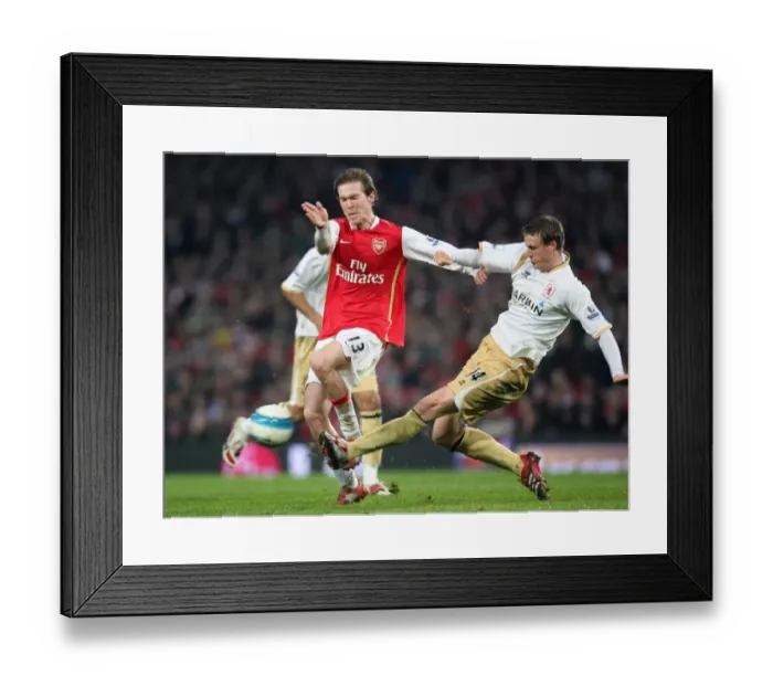 Framed Print : Alex Hleb (Arsenal) Robert Huth (Middlesbrough) Framed Print : Alex Hleb (Arsenal) Robert Huth (Middlesbrough)