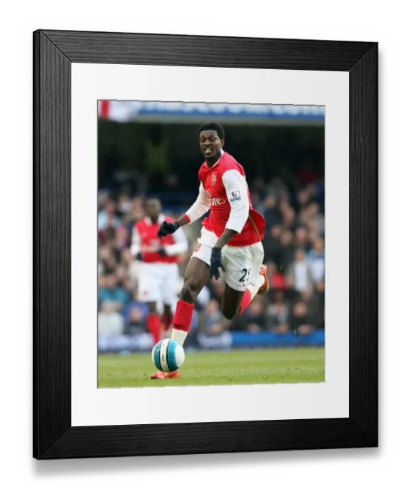 Framed Print : Determined Adebayor: Chelsea's 2-1 Edge over Arsenal in Premier League Clash, 2008