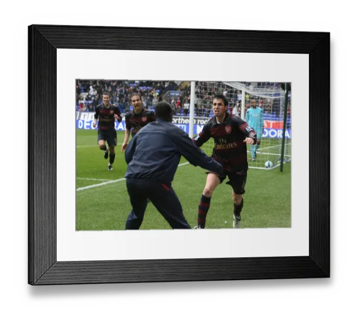 Framed Print : Fabregas Triumph: Arsenal's Exhilarating 3-2 Victory Over Bolton Wanderers