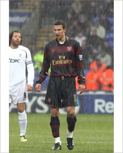 Robin van Persie (Arsenal) in the rain