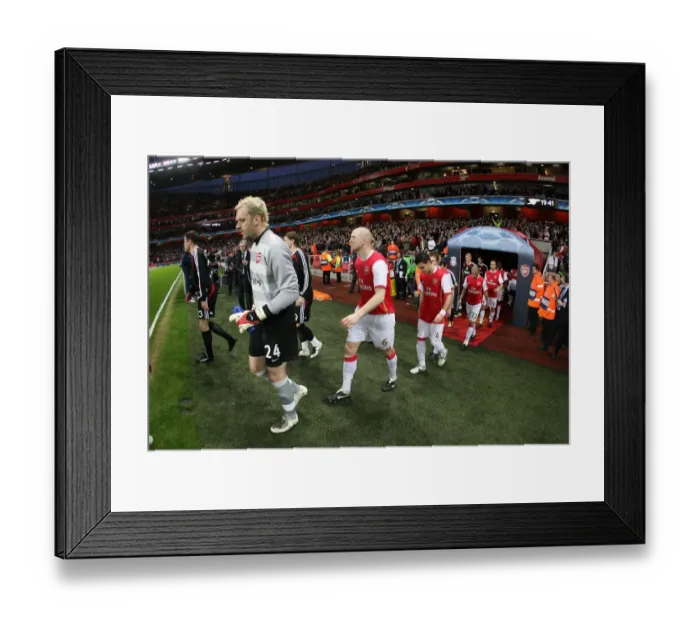 Framed Print : Manuel Almunia and Philippe Senderos (Arsenal) walk out before the match Framed Print : Manuel Almunia and Philippe Senderos (Arsenal) walk out before the match