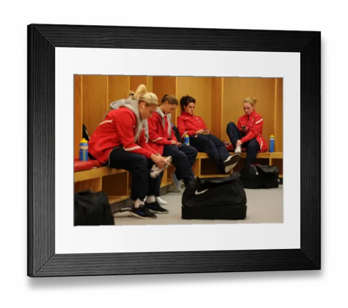 Framed Print : Arsenal Ladies: Jennifer Beattie and Kim Little Prepare for Battle against Chelsea LFC Framed Print : Arsenal Ladies: Jennifer Beattie and Kim Little Prepare for Battle against Chelsea LFC