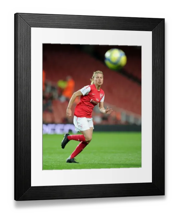 Framed Print : Gilly Flaherty in Action: Arsenal Ladies vs. Chelsea LFC at Emirates Stadium