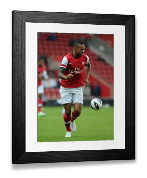Framed Print : Kyle Bartley (Arsenal). Southampton 1: 1 Arsenal. The Markus Liebherr Memorial Cup