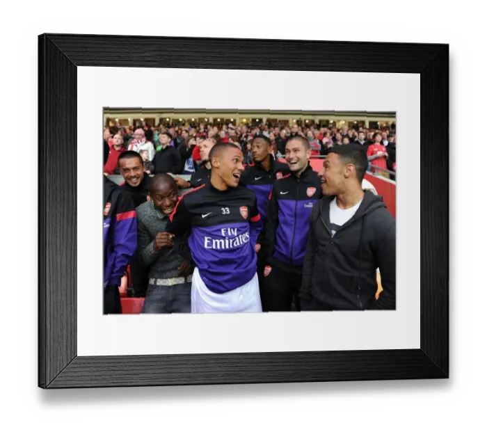 Framed Print : Arsenal Players during the 2012-13 Pre-Season Match against Southampton Framed Print : Arsenal Players during the 2012-13 Pre-Season Match against Southampton