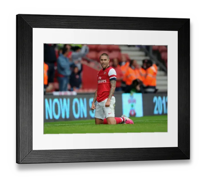 Framed Print : Henri Lansbury Scores for Arsenal in Pre-Season Win Against Anderlecht (2012)