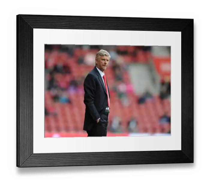 Framed Print : Arsene Wenger at Arsenal's Pre-Season Match against Anderlecht (2012-13) Framed Print : Arsene Wenger at Arsenal's Pre-Season Match against Anderlecht (2012-13)
