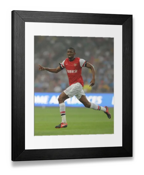 Framed Print : Arsenal vs Manchester City: 2012 Pre-Season Clash in Beijing