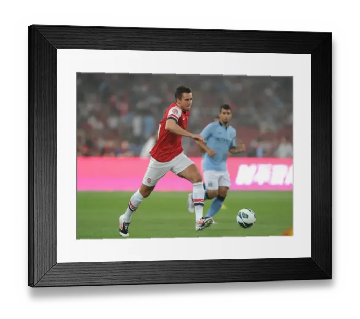 Framed Print : Arsenal vs Manchester City: 2012 Pre-Season Clash in Beijing Framed Print : Arsenal vs Manchester City: 2012 Pre-Season Clash in Beijing