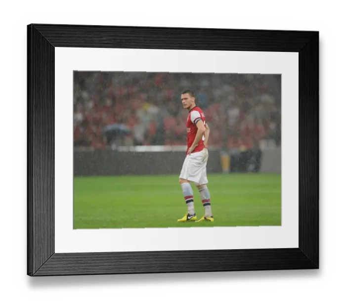 Framed Print : Arsenal vs Manchester City: 2012 Pre-Season Clash in Beijing Framed Print : Arsenal vs Manchester City: 2012 Pre-Season Clash in Beijing