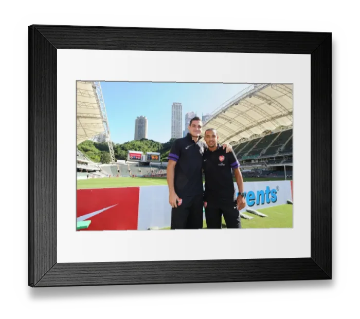 Framed Print : Arsenal FC: Mannone and Walcott Pre-Match, Kitchee 2012 Framed Print : Arsenal FC: Mannone and Walcott Pre-Match, Kitchee 2012
