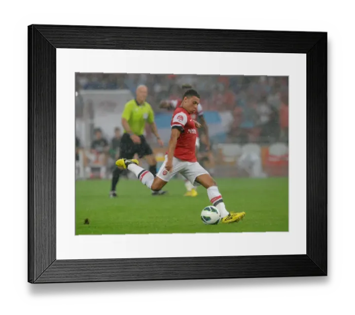 Framed Print : Alex Oxlade-Chamberlain (Arsenal). Arsenal 0: 2 Manchester City. Pre Season Friendly