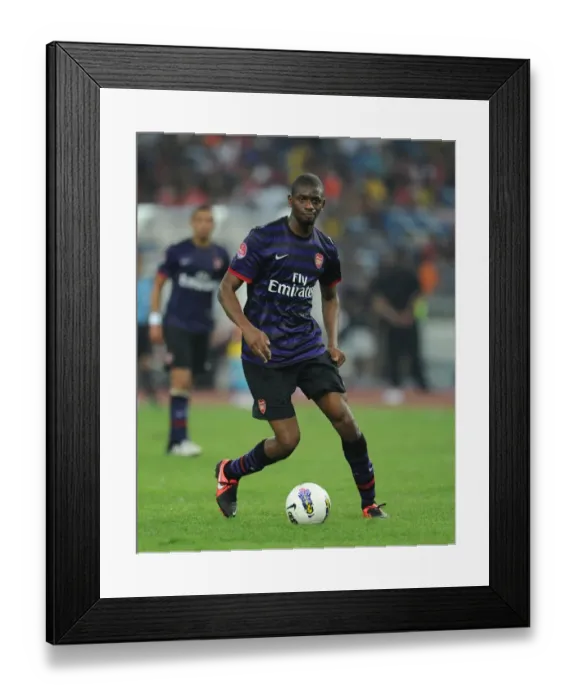 Framed Print : Abou Diaby: In Action for Arsenal against Malaysia XI (2012) Framed Print : Abou Diaby: In Action for Arsenal against Malaysia XI (2012)