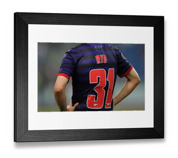 Framed Print : Ryo Miyaichi in Action: Arsenal vs Malaysia XI (2012)