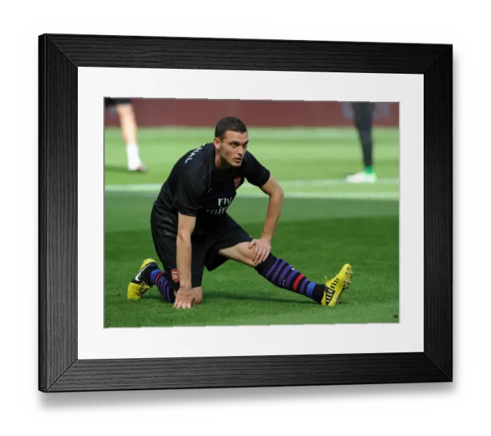 Framed Print : Thomas Vermaelen: Arsenal Star Prepares for Cologne Clash (2012) Framed Print : Thomas Vermaelen: Arsenal Star Prepares for Cologne Clash (2012)