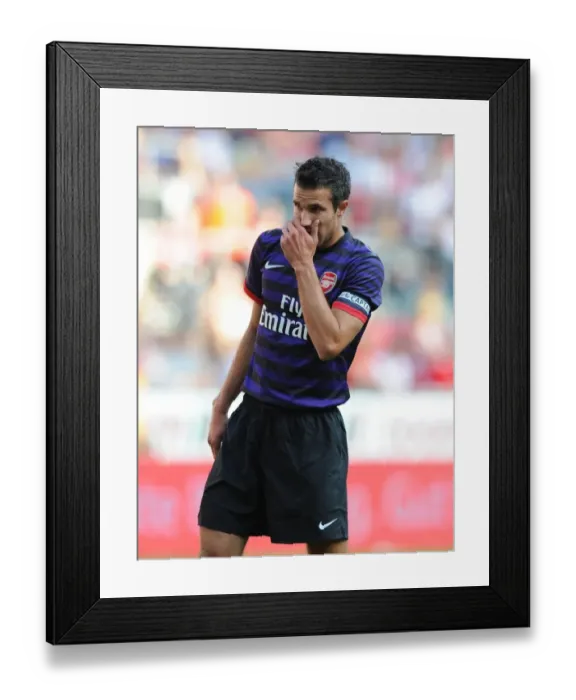 Framed Print : Robin van Persie: In Action Against FC Cologne, 2012 (Arsenal vs. Cologne) Framed Print : Robin van Persie: In Action Against FC Cologne, 2012 (Arsenal vs. Cologne)