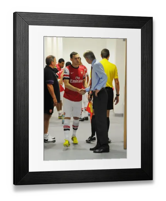 Framed Print : Arsene Wenger and Thomas Vermaelen: Pre-Match Handshake at Arsenal's Emirates Stadium (Arsenal v Sunderland, 2012-13) Framed Print : Arsene Wenger and Thomas Vermaelen: Pre-Match Handshake at Arsenal's Emirates Stadium (Arsenal v Sunderland, 2012-13)