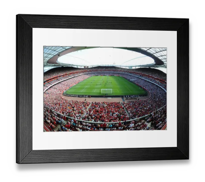 Framed Print : Arsenal vs Sunderland: Premier League Clash at Emirates Stadium Framed Print : Arsenal vs Sunderland: Premier League Clash at Emirates Stadium