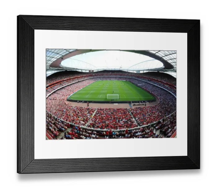 Framed Print : Arsenal vs Sunderland: Premier League Clash at Emirates Stadium Framed Print : Arsenal vs Sunderland: Premier League Clash at Emirates Stadium