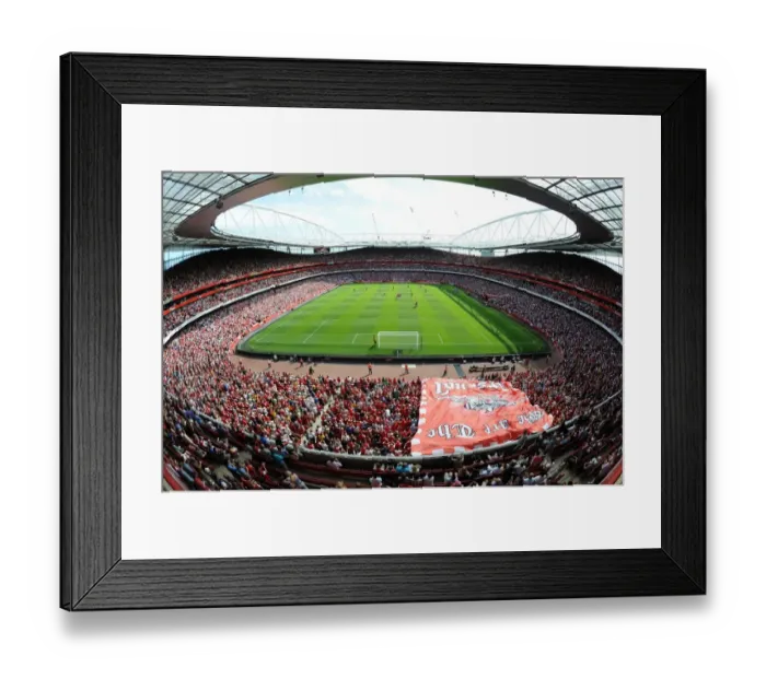 Framed Print : Arsenal vs Sunderland: Premier League Clash at Emirates Stadium