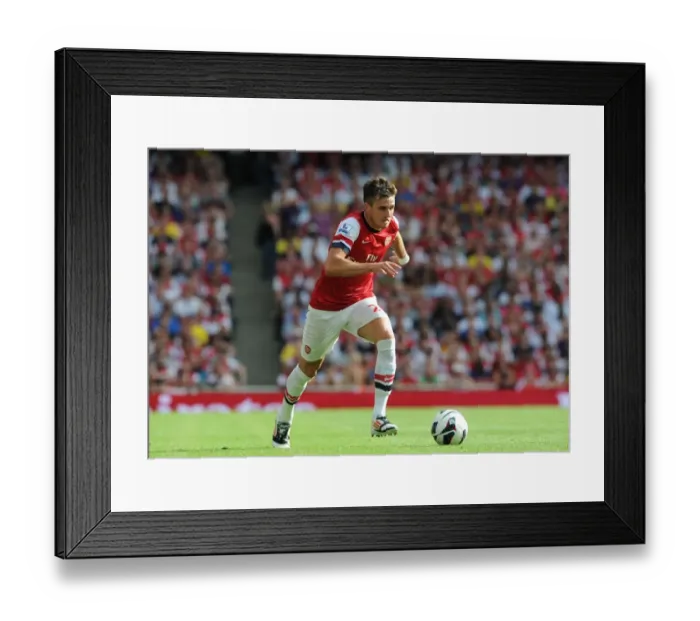 Framed Print : Carl Jenkinson: In Action for Arsenal Against Sunderland (2012-13)