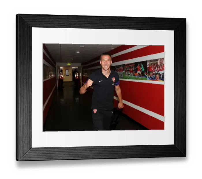 Framed Print : Arsenal's Ready-to-Go Striker: Lukas Podolski Gears Up Against Sunderland (2012-13)