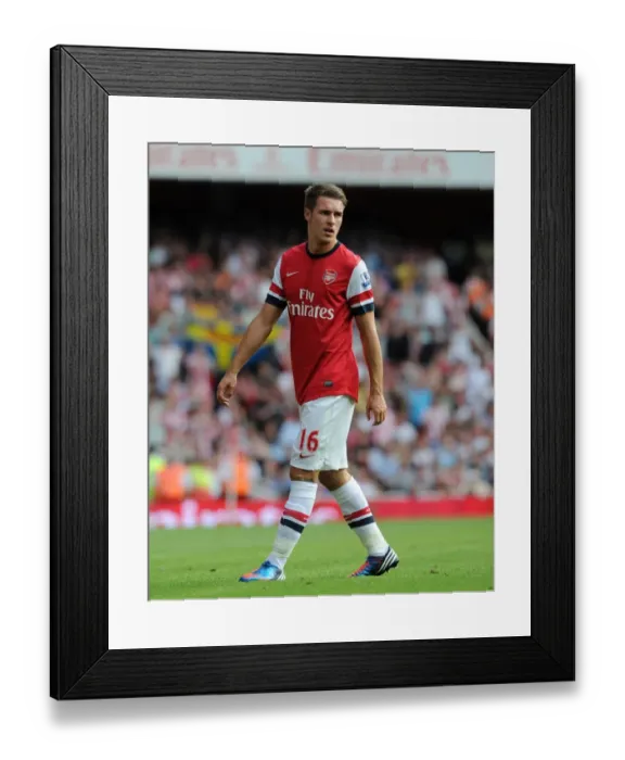 Framed Print : Aaron Ramsey in Action: Arsenal vs Sunderland, Premier League 2012-13
