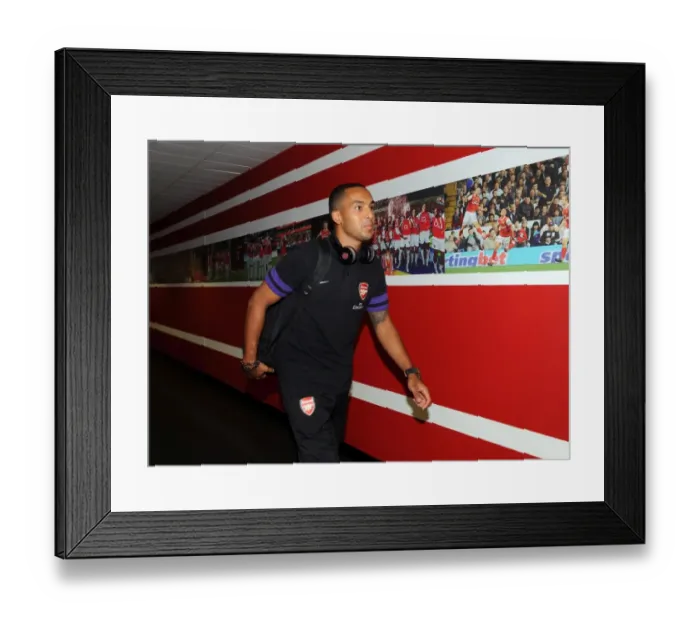 Framed Print : Theo Walcott (Arsenal). Arsenal 0: 0 Sunderland. Barclays Premier League