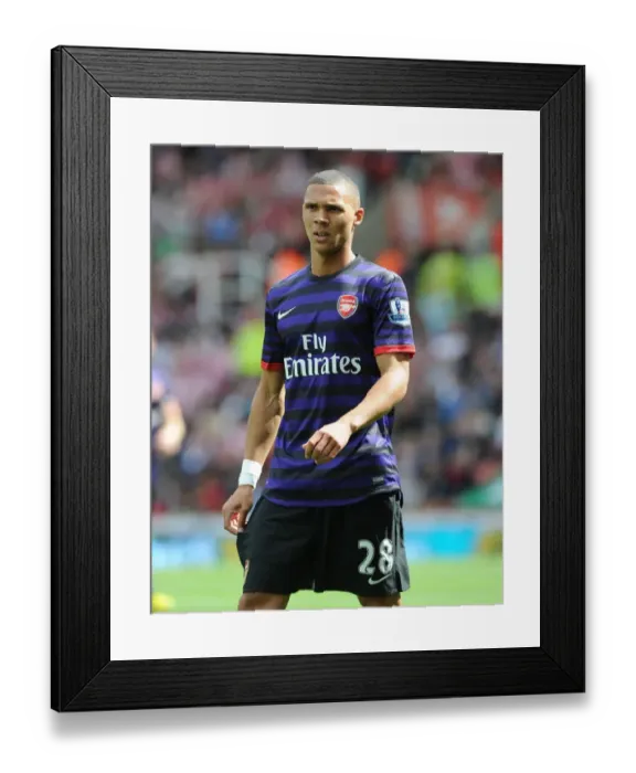 Framed Print : Kieran Gibbs in Action: Stoke City vs Arsenal, Premier League 2012-13 Framed Print : Kieran Gibbs in Action: Stoke City vs Arsenal, Premier League 2012-13