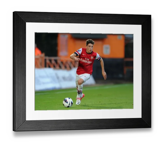 Framed Print : Hector Bellerin: Arsenal Star in Action against Marseille, NextGen Series 2012-13