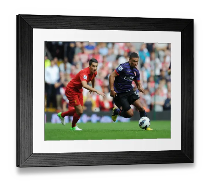 Framed Print : Clash of Midfielders: Oxlade-Chamberlain vs. Sahin (Liverpool vs. Arsenal, 2012-13)