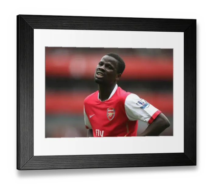 Framed Print : Arsenal vs Liverpool Showdown: Eboue's Unforgettable Battle (1:1) Framed Print : Arsenal vs Liverpool Showdown: Eboue's Unforgettable Battle (1:1)